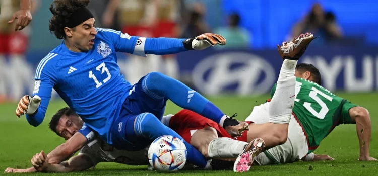 Memo Ochoa “Héroe Nacional”