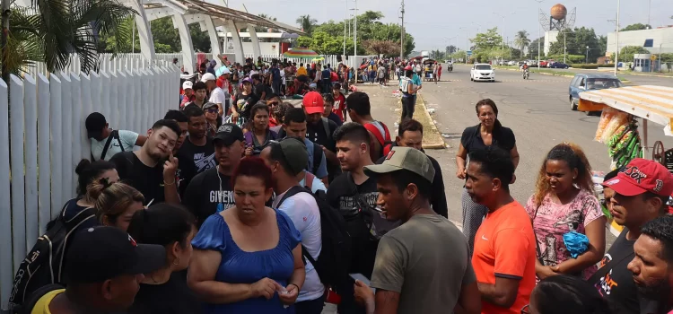 Disuelven caravana migrante que pretendía salir de Chiapas