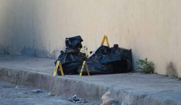 Hallan osamentas en bolsas de plástico en municipio de Chiapas