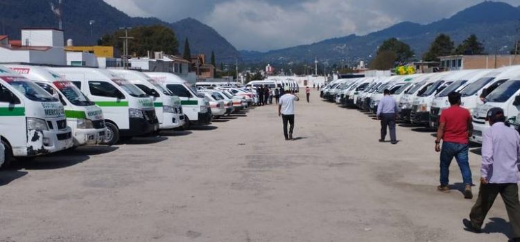 Con protesta, transportistas exigen seguridad en carreteras de San Cristóbal