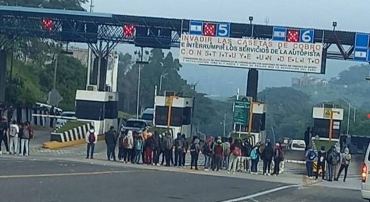 Docentes de Nivel Indígena de Chiapas anuncian movilizaciones para el 1 de mayo