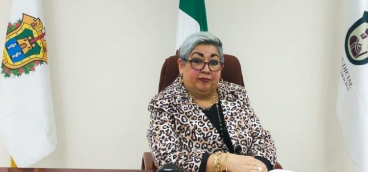 Dictan 1 año de prisión preventiva a jueza de Veracruz