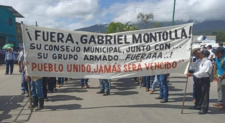 Ejidatarios mantienen secuestrados a habitantes de Altamirano