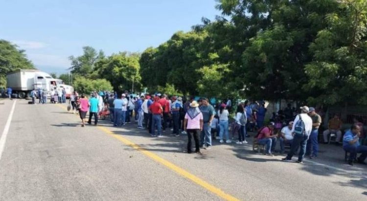 Profesores de la sección 22 anuncian bloqueo en Chiapas