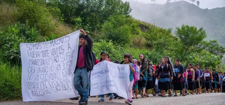 Urge ayuda humanitaria a desplazados de Chiapas