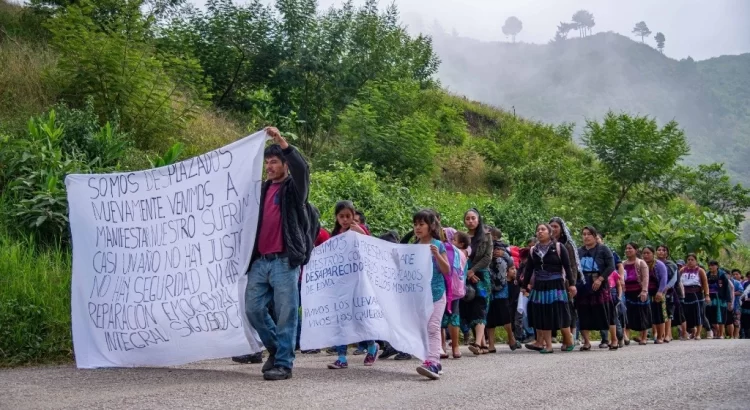 Urge ayuda humanitaria a desplazados de Chiapas