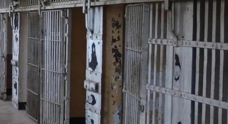 Dan más de mil años de cárcel a secuestrador