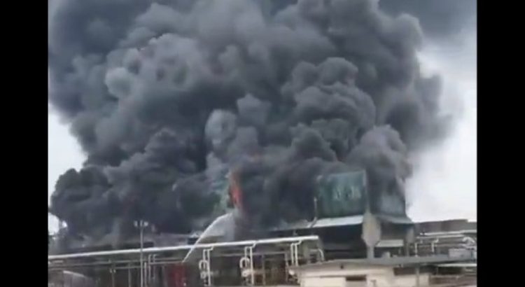 Se incendian instalaciones de Pemex de Chiapas