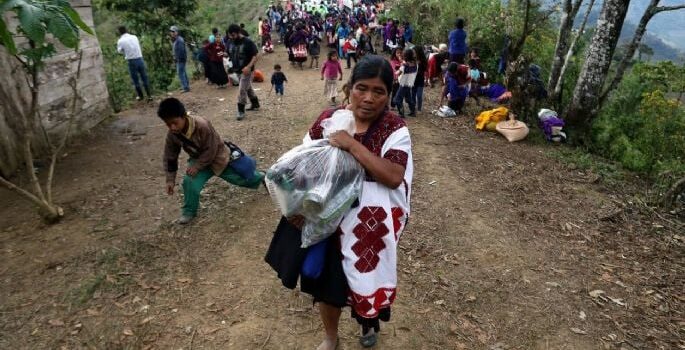 Gobierno Federal atiende a 200 personas desplazadas en Guatemala debido a violencia en Chiapas