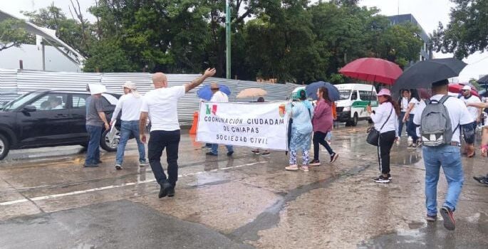 Trabajadores protestan contra la reforma al Poder Judicial en Chiapas