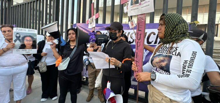 Familiares y activistas exigen justicia por feminicidio de Liliana Guadalupe en Chiapas