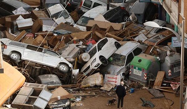 La tormenta más devastadora en un siglo deja 95 muertos en España