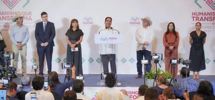 Eduardo Ramírez Aguilar anuncia su gabinete en Chiapas