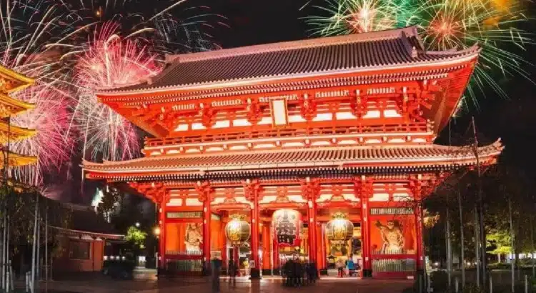 Tokio cancela celebraciones de Año Nuevo para frenar turismo masivo