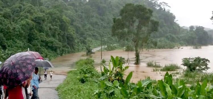 Declaran alerta verde en Chiapas por fuertes lluvias