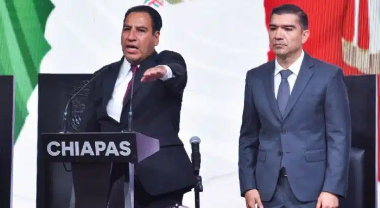 Eduardo Ramírez Aguilar asume como gobernador de Chiapas prometiendo restaurar la paz