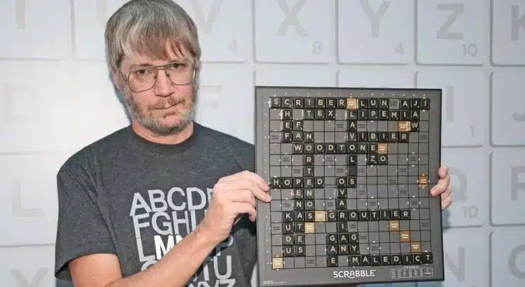Neozelandés gana el campeonato de Scrabble en español… y ni siquiera habla el idioma
