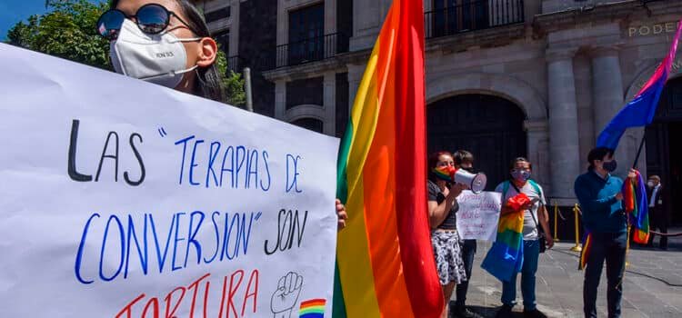 Chiapas prohibe y castiga las ‘terapias de conversión’