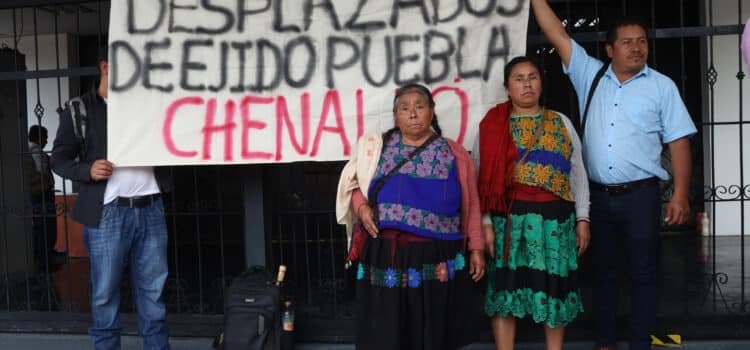 Indígenas desplazados en Chiapas exigen traslado tras 9 años de espera