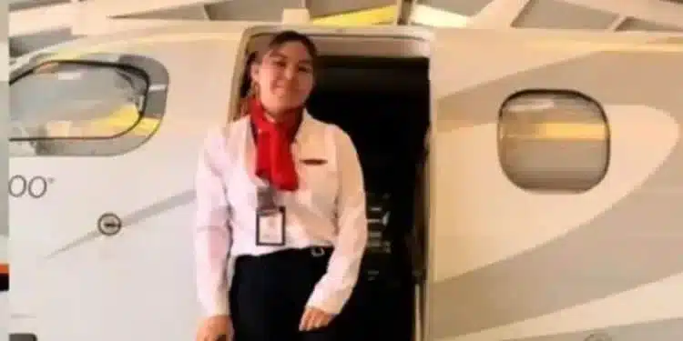 Joven mexicana estudia 7 carreras universitarias simultáneamente