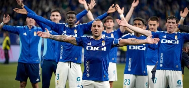 Real Oviedo ascendió a primera división de España