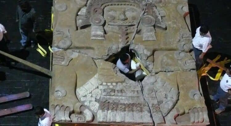 Premia Francia libro sobre Tenochtitlan coeditado por López Luján y Harvard