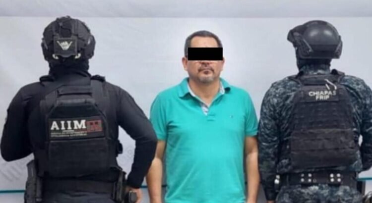 Detienen a ex policía presuntamente implicado en desaparición forzada en Chiapas