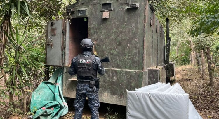 Rescatan a 8 migrantes secuestrados en Chiapas