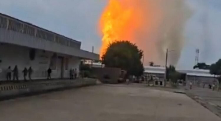 Cinco militares resultan lesionados tras explosión en ducto de gas de la Petróleos Mexicanos en Chiapas