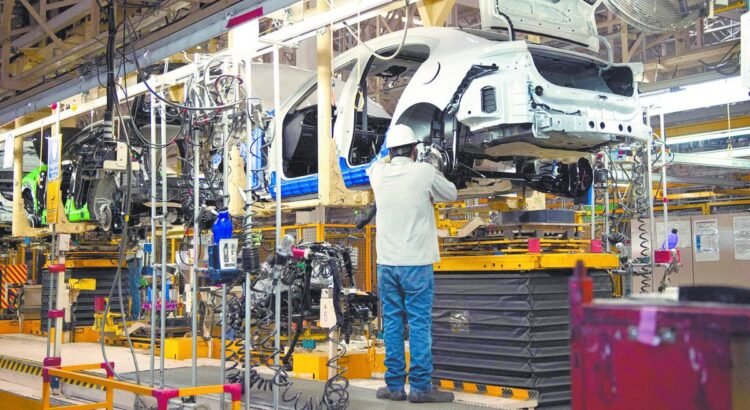 Industria automotriz rechaza acuerdos bilaterales entre México, EU y Canadá