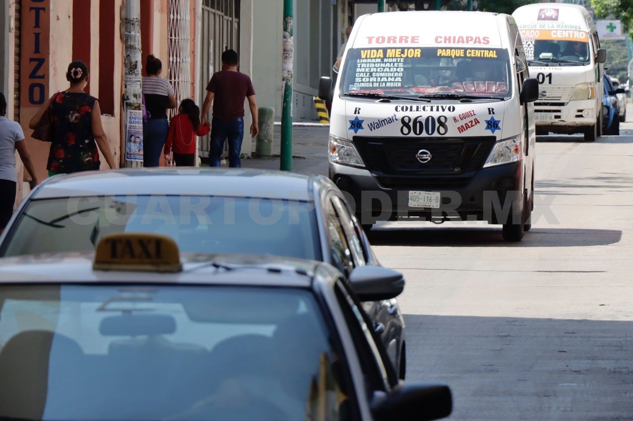 Colectivo involucrado en choque en Tuxtla operaba con placas particulares